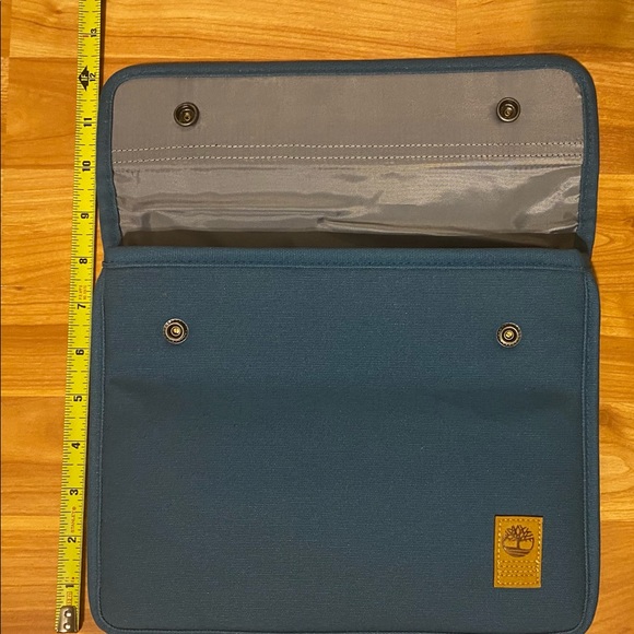 Timberland Tablet Case - Picture 3 of 5